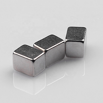 Guter Preis Industrielle Stabmagneten umweltfreundliche 0.01mm des kleinen Alnico-N54 Online